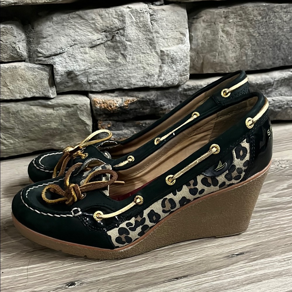 Sperry wedge/9